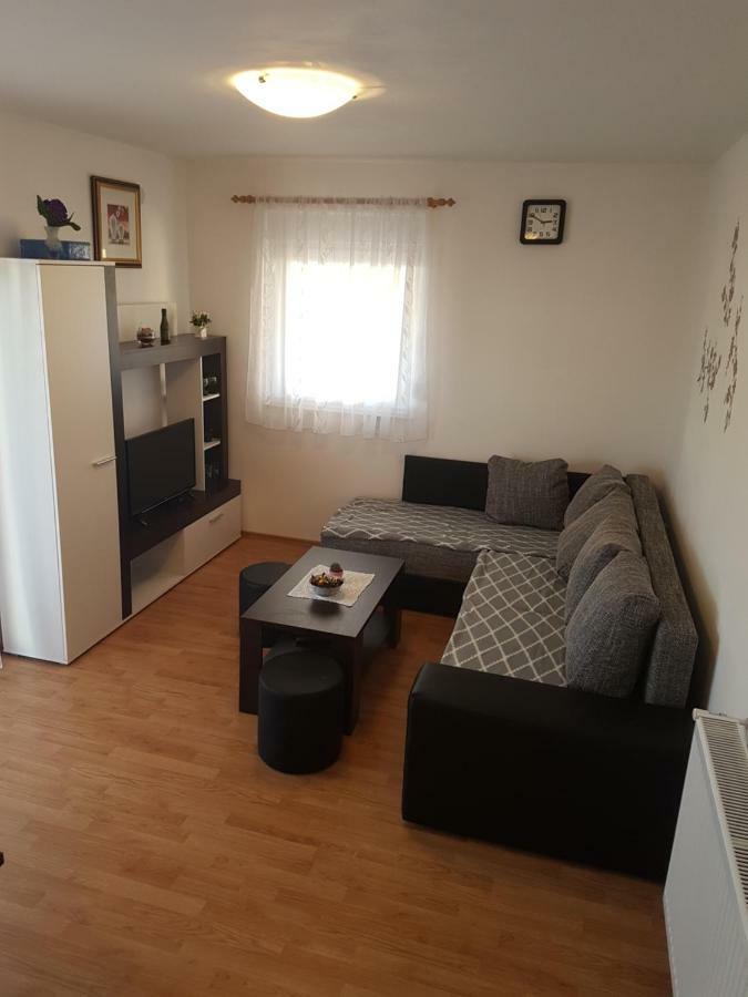 Apartmani Luca Fazana Exterior photo